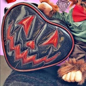 ISO LOVE PAIN AND STITCHES